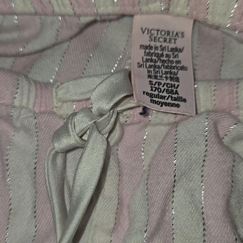 Victoria's Secret Pink and White Striped Pajama Pants - Picture 7 of 8